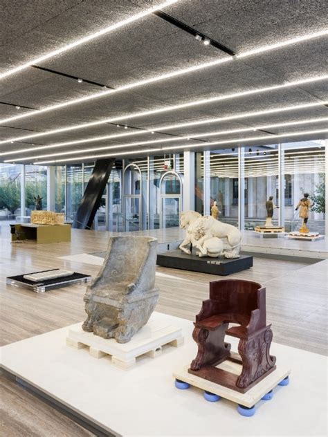 Recycling Beauty in Fondazione Prada: l’eterno ritorno 